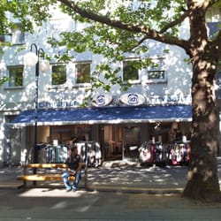 M. Schneider city outlet