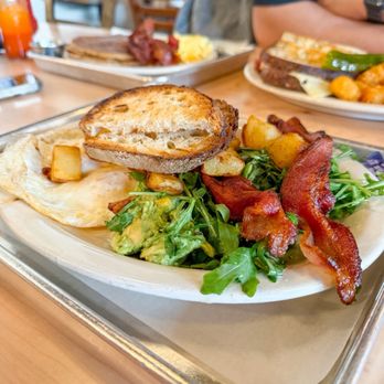 EMMI's - Breakfast plate - Sandwiches Near Me - Sierra Madre, California