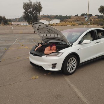 FrunkYea Tesla Rentals - Junk in the frunk - Car Rental Near Me FrunkYea Tesla Rentals - Junk in the frunk - Car Rental Near Me