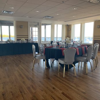 Seabra's Armory - Seafood Near Me - Perth Amboy, New Jersey