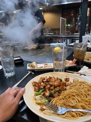 Photo of Fuji Hana Sushi Bar and Hibachi Steakhouse - Gretna, LA, US. Chicken broccoli and noodle