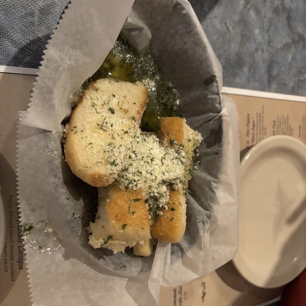 Enrico's Italian Restaurant - Garlic knots - Italian Near Me - Young Harris, Georgia