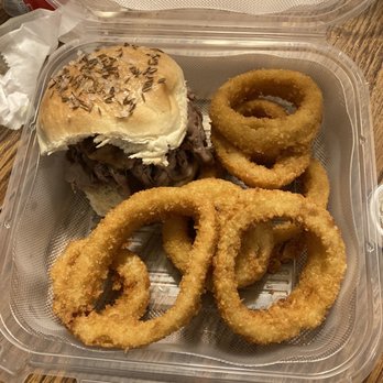 Mitchell's Tavern - Beef on weck with onion rings - Bars Near Me - Tonawanda, New York