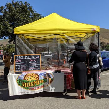 Niles Pie Company - At Niles Farmers Market - Bakeries Near Me - Union City, California Niles Pie Company - At Niles Farmers Market - Bakeries Near Me - Union City, California