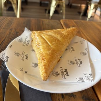Kafeina Kafe - Coffee & Tea Near Me - Spring, Texas