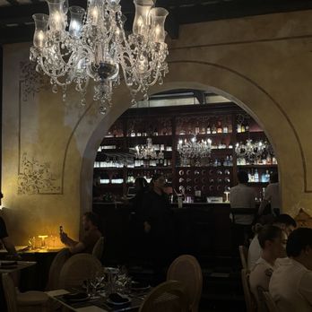 Il Bacaro Venezia - The entry way - Italian Near Me - San Juan, Puerto Rico Il Bacaro Venezia - The entry way - Italian Near Me - San Juan, Puerto Rico