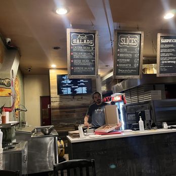 King Slice - Storefront - Pizza Near Me - Toronto, Ontario