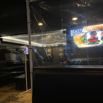 Osoyami Bar And Grill - Dark interior, darts, big screen TVs, loud music - Bars Near Me - Honolulu, Hawaii Osoyami Bar And Grill - Dark interior, darts, big screen TVs, loud music - Bars Near Me - Honolulu, Hawaii