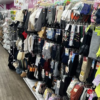 Daiso - Discount Store Near Me - Northridge, California