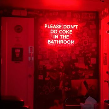 The 5 Point Café - Excellent time with Lola! - Dive Bars Near Me - Seattle, Washington The 5 Point Café - Excellent time with Lola! - Dive Bars Near Me - Seattle, Washington