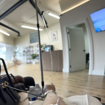 Immunity Center - IV - IV Hydration Near Me - Burbank, California