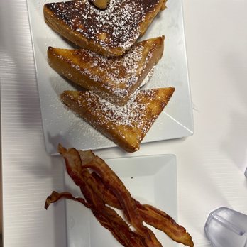 Pannes - French toast with bacon - Breakfast & Brunch Near Me - San Juan, Puerto Rico Pannes - French toast with bacon - Breakfast & Brunch Near Me - San Juan, Puerto Rico