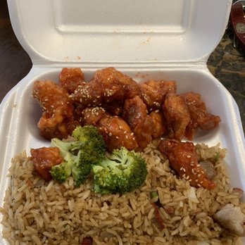 Asian Garden - Sesame chicken. Very good. - Chinese Near Me - Hialeah, Florida
