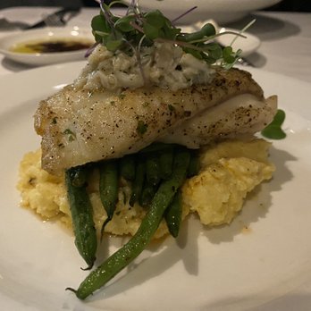 Bijoux - Flounder special - Seafood Near Me - Miramar Beach, Florida
