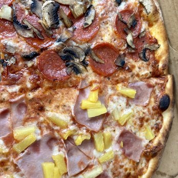 Ronnie's Pizzeria - Pepperoni and mushrooms, and Hawaiian - Pizza Near Me - Palm Springs, Florida