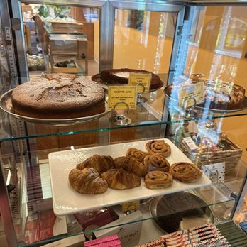 Cafe Venetia - Coffee & Tea Near Me - Palo Alto, California