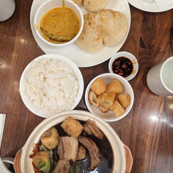 Ipoh Kopitiam - Bak ku teh, roti canai - Malaysian Near Me - Alhambra, California