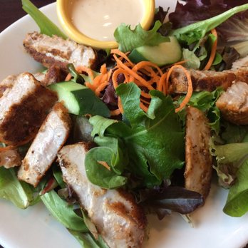 Eggs 'n Things - Salad $8.95 + Cajun ahi $4.95 - Breakfast & Brunch Near Me - Honolulu, Hawaii