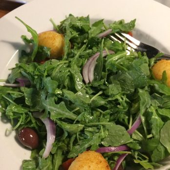 Frisco Tap House - Arugula and goat cheese salad - American Near Me - Gambrills, Maryland