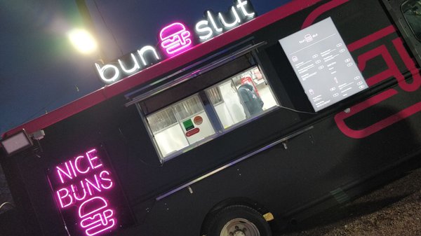 BunSlut (Food Truck) by null