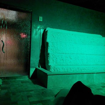 Spa Atlantis - More relaxation, under a blanket, in the brine inhalation-light therapy room. - Day Spas Near Me - RENO, Nevada Spa Atlantis - More relaxation, under a blanket, in the brine inhalation-light therapy room. - Day Spas Near Me - RENO, Nevada