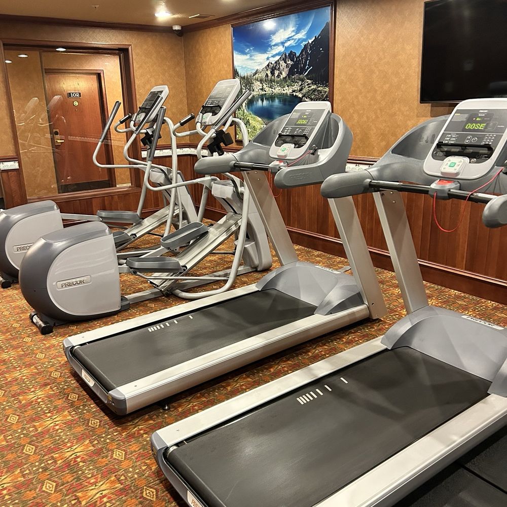 Olympic Lodge - Hotels Near Me - Port Angeles, Washington Olympic Lodge - Hotels Near Me - Port Angeles, Washington