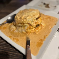 Me & Tommy's Restaurant and Bar - Smothered Stack