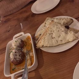 Arancini and cheesy bread Arancini and cheesy bread