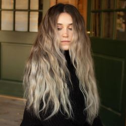 Maple Studios - Hair Extensions