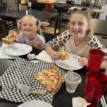 Bergheim Pizza Company - Hawaiian pizza with my girls. They love this place. - Pizza Near Me - Boerne, Texas Bergheim Pizza Company - Hawaiian pizza with my girls. They love this place. - Pizza Near Me - Boerne, Texas