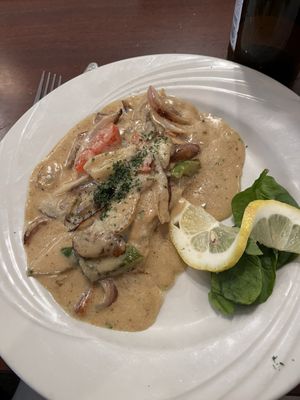AL'an Ruben's Bar & Grill by null