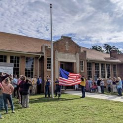 Atlanta Grade School Friends - Flagpole dedication 2022.