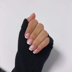 Nina's Nails