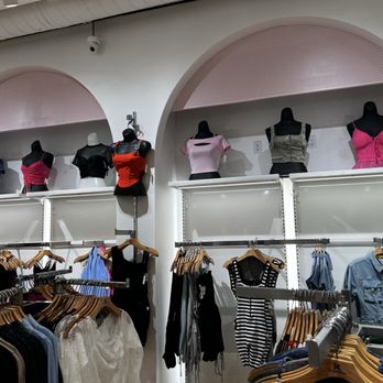 Kohesion - Women's Clothing Near Me - Paramus, New Jersey