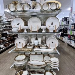 HomeGoods - Dinnerware