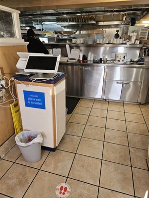 Queen's Pancakes by null