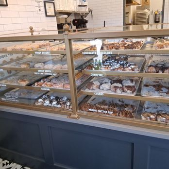 Parlor Doughnuts - Juice Bars & Smoothies Near Me - Munster, Indiana Parlor Doughnuts - Juice Bars & Smoothies Near Me - Munster, Indiana