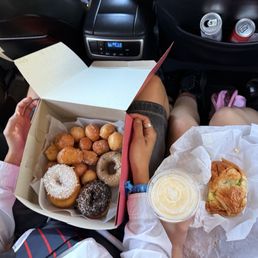 1/2 Dozen Mixed Regular Donuts B4- Sausage Egg & Cheese Bagel add avocado mango smoothie 1/2 Dozen Mixed Regular Donuts B4- Sausage Egg & Cheese Bagel add avocado mango smoothie