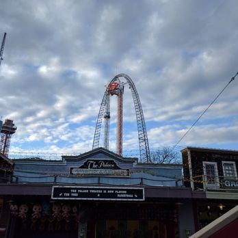 Six Flags Over Texas - Amusement Parks Near Me - Arlington, Texas