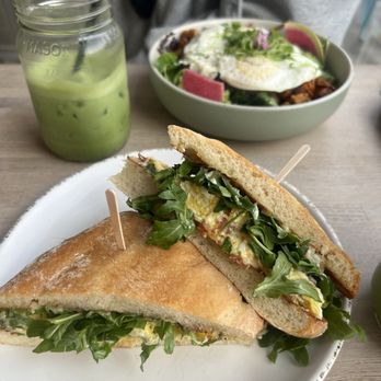 Drift Cafe - Breakfast sandwich + bowl - Coffee & Tea Near Me - Pacific Beach, California