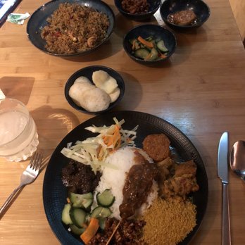 Sampurna - Nasi goreng and Nasi Java - Indonesian Near Me - Amsterdam, New Hampshire