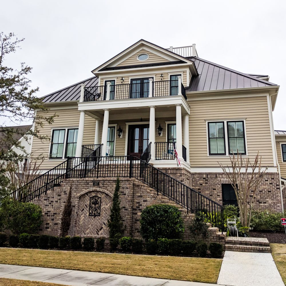 Slide of DLV Roofing & Exteriors