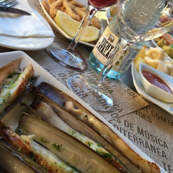 Ciutat Comtal - Razor clams - Tapas Bars Near Me - Barcelona, B Ciutat Comtal - Razor clams - Tapas Bars Near Me - Barcelona, B