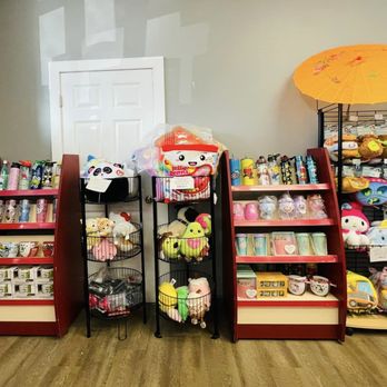 Chuchay Supermarket 2 - Miggy's Corner - Grocery Near Me - Columbus, Ohio