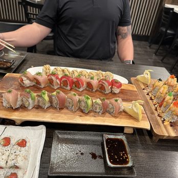 Koya Sushi - Hang Ten Roll, Spicy Tuna Roll, Albacore Delight Roll - Japanese Near Me - Beaverton, Oregon Koya Sushi - Hang Ten Roll, Spicy Tuna Roll, Albacore Delight Roll - Japanese Near Me - Beaverton, Oregon