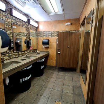 Pilot Travel Center - Women's Restroom - Gas Stations Near Me - Stanton, Tennessee Pilot Travel Center - Women's Restroom - Gas Stations Near Me - Stanton, Tennessee