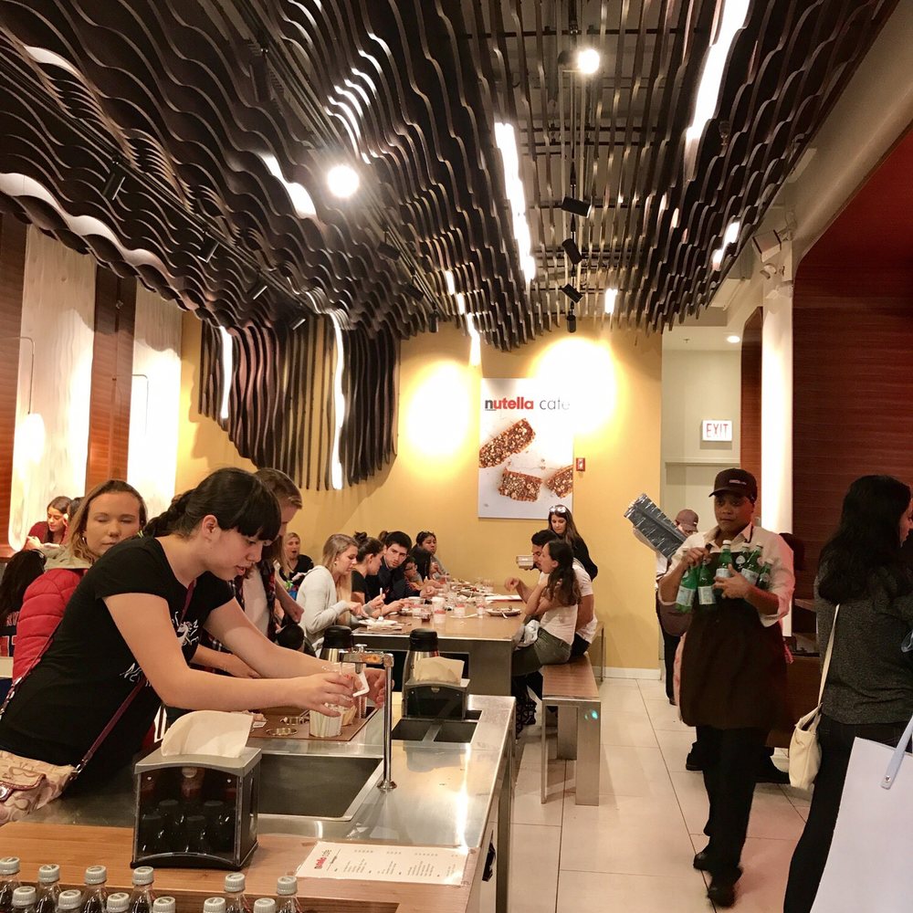 Nutella Cafe - Desserts Near Me - Chicago, Illinois