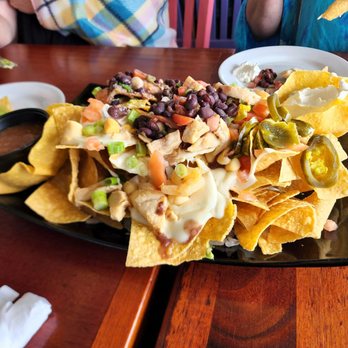 Pompano Joe's - Coral Reef Nachos - Seafood Near Me - Destin, Florida