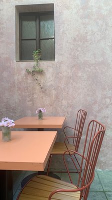 AUTENTISTA wine & champagne bar by null