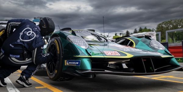 Autodromo Enzo e Dino Ferrari by null